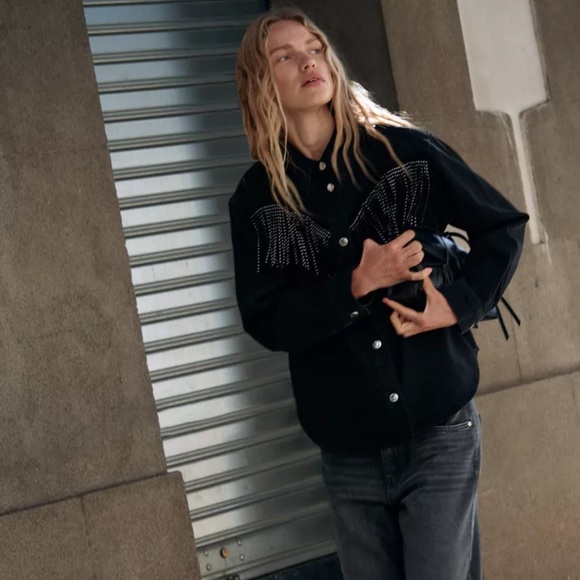 STUDDED FRINGED DENIM JACKET Z1975 - Picture 1 of 4